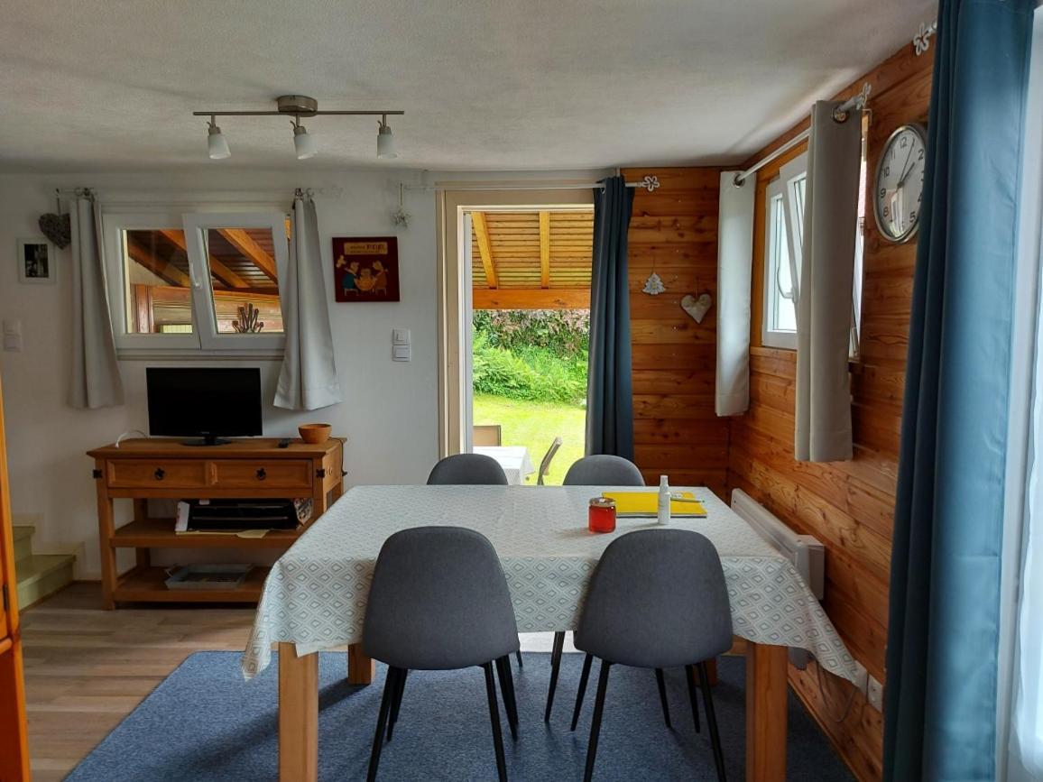 לה ברסה La Petite Maison Gite 2 Etoiles מראה חיצוני תמונה